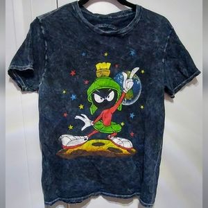 Marvin the Martian Looney Tunes T Shirt: Size Small